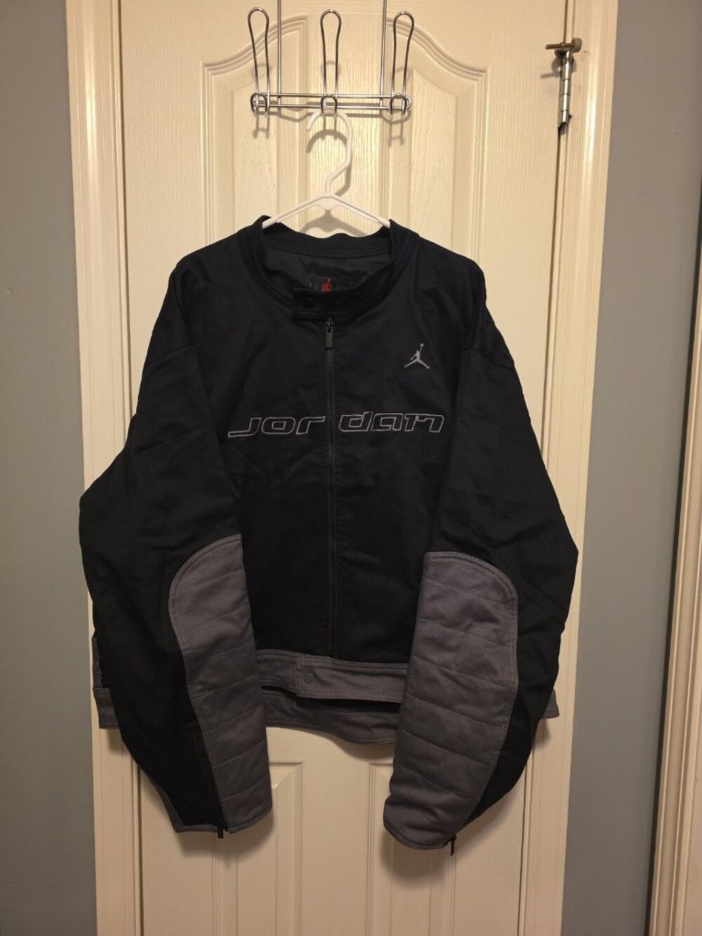 Nike Air Jordan Brooklyn Motorsport Men's Size XXL Black Grey Jacket HV1048-010